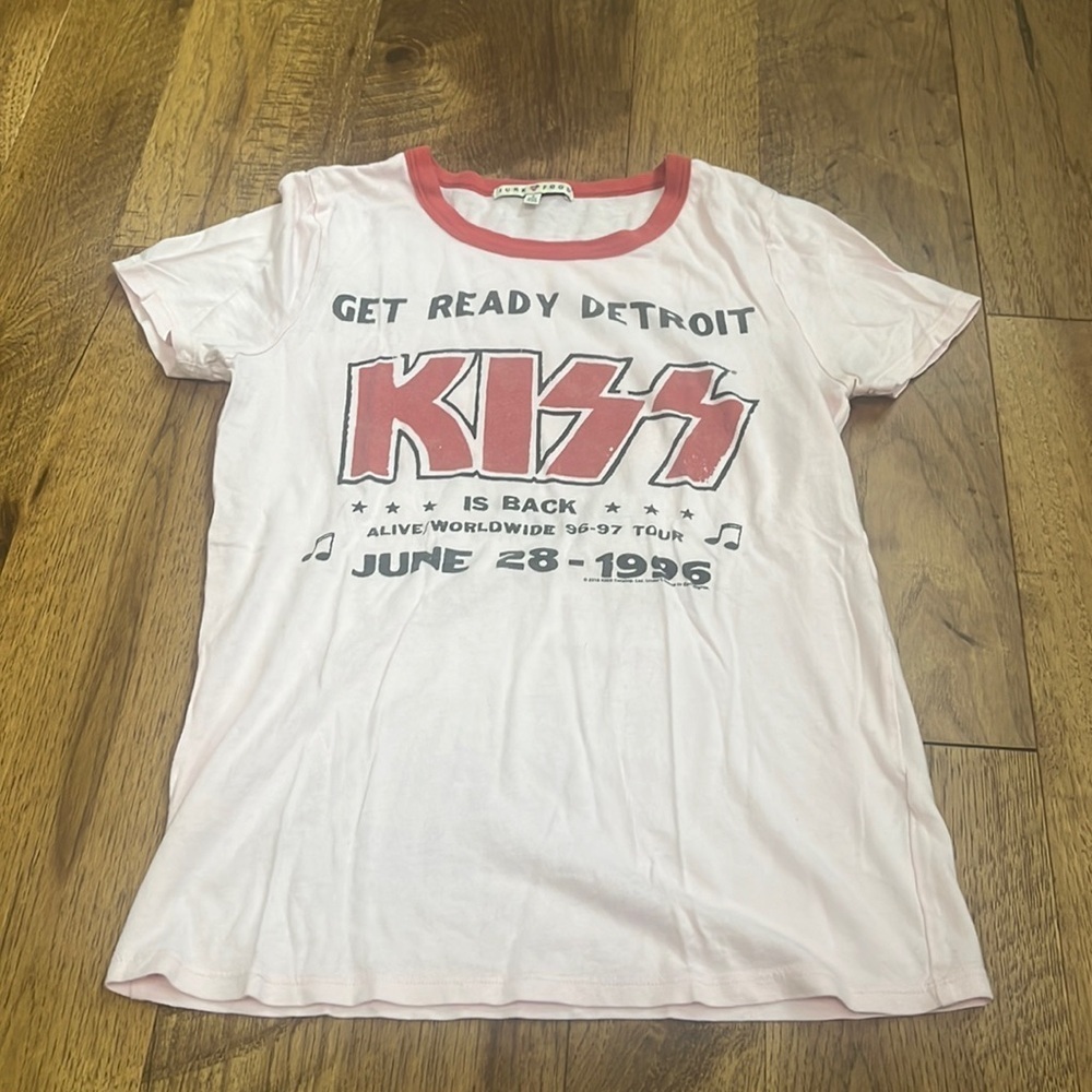 Junk Food Woman’a Kiss Tee Size S